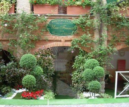 Una Franca Camere Di Charme Biella Ngoại thất bức ảnh